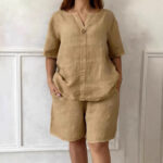 V-neck Buttoned Short-sleeve Shorts Set With Pockets - Image 7