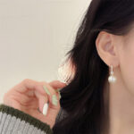 Women's Casual Elegant Simple Pearl Earrings - Image 7