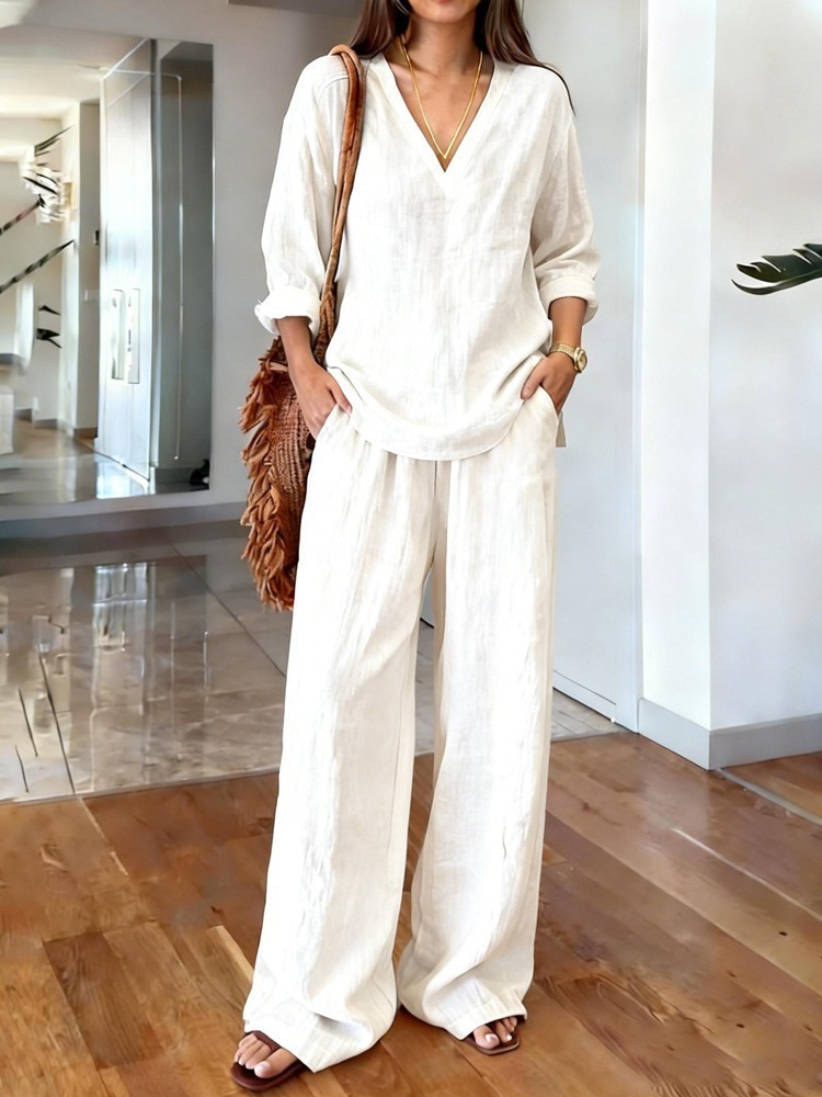 1ecb140f-01b3-4f8a-a91f-d87682983acb.jpg 2026 Spring & Summer New Arrival Women's Casual Loose V-Neck Pullover Long-Sleeve Solid Color Two-Piece Set - Image 1