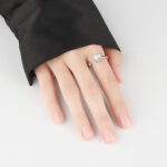 Love Heart-shaped Ring Women's Japanese And Korean Fashionmongers Trending Unique Rotating Decompression Ring Girlfriends Trendy Adjustable Bracelet - Image 3